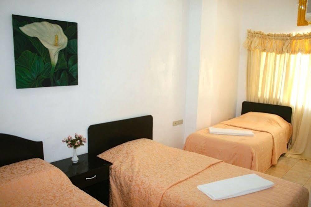 Island Inn Boracay Balabag  Екстер'єр фото