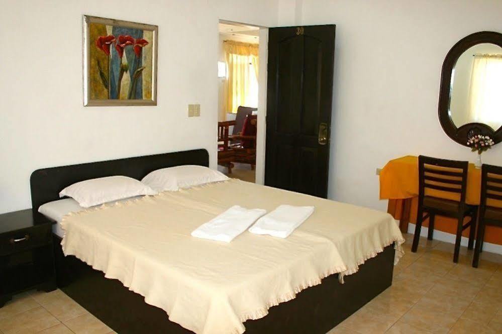 Island Inn Boracay Balabag  Екстер'єр фото